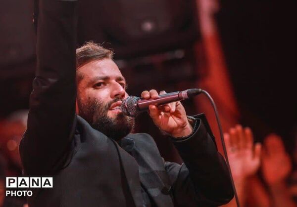مراسم عزاداری رهبر شهید در شهر هشتگرد 