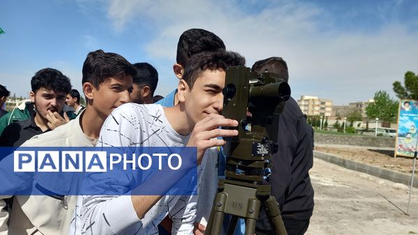 نمایشگاه فرهنگی تربیتی ارتش شهرستان مراغه