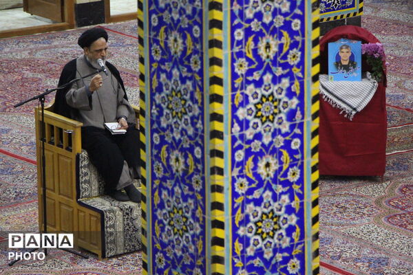 یادبود شهید امیرمحمد جعفریان در مسجد حظیره یزد