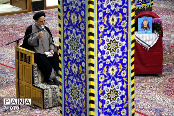 یادبود شهید امیرمحمد جعفریان در مسجد حظیره یزد