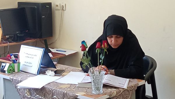۷۰ دانش‌آموز در قاب نور؛ مسابقه حفظ قرآن در دارالقرآن ندای رحمت