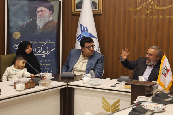  از تسخیر تا تبیین؛ بازخوانی پیام ۱۳ آبان در دانشگاه آزاد مشهد