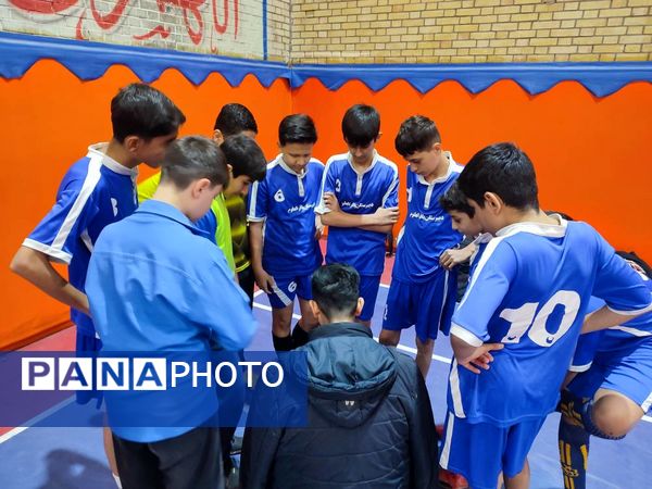 مسابقات منطقه‌ای‌ فوتسال دانش‌آموزان پسر