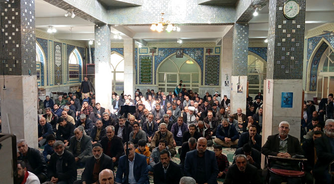 اقتدار مردم ایران اسلامی در نماز جمعه شهر بن