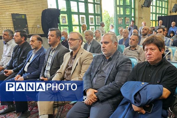 مراسم سالروز شهادت شهید بهشتی و ۷۲ یار انقلاب و چهلمین روز از شهادت رییس‌جمهور و شهدای خدمت در ورامین