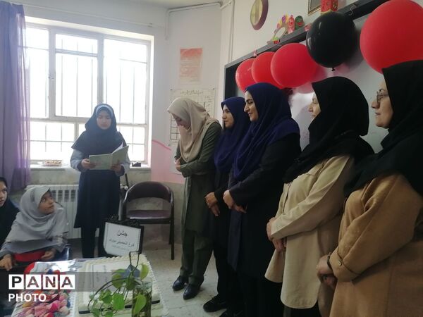 جشن فارغ التحصیلی کلاس ششمی ها در مدرسه ناهید نخودی