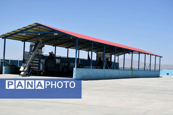 بازدید فرماندار و مدیر آموزش و پرورش مه ولات از مجموعه هنرستان کشاورزی امام خمینی (ره)