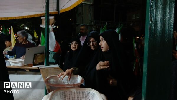 گذری بر چایخانه هیئت الزهرای نیشابور در چهل و پنجمین شب از اجتماعات مردمی 