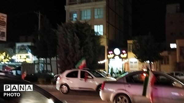 راهپیمایی ها در نیشابور همچنان ادامه دارد 