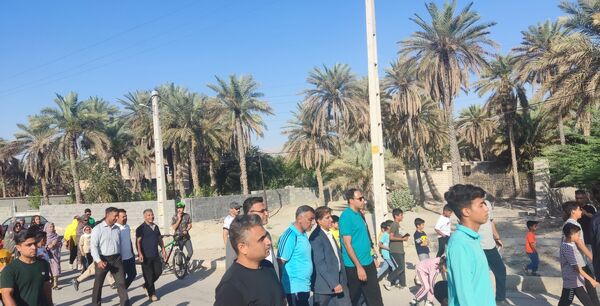 برگزاری همایش پیاده‌روی خانوادگی در مارم