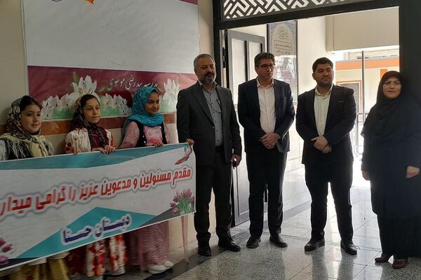 برپایی نمایشگاه طرح جابر در مدرسه حسنا بهارستان‌۲