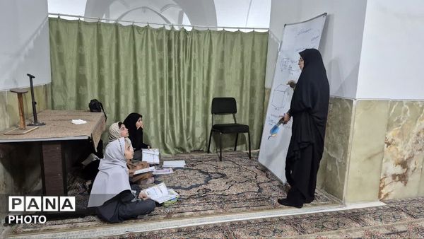 مسجدی که تبدیل به سنگر حفظ جبهه‌ دانش شد