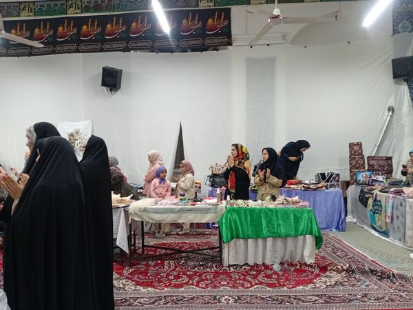 بازارچه محصولات خانگی در شهرستان خلیل آباد 
