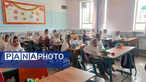 جشن شکوفه ها آغاز زنگ دانایی و شروع مهرورزی