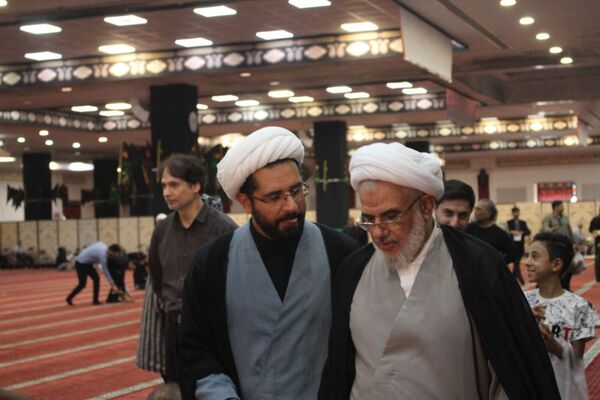 فروغ ایمان و همدلی در نماز جمعه بندرعباس