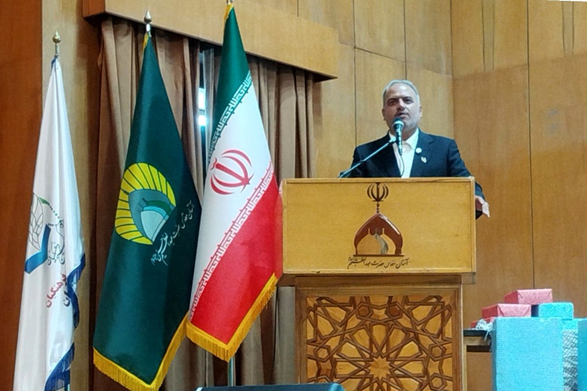 یادواره شهدای معلم تجدید پیمان با شهدا، همبستگی با آسیب دیدگان و تبعیت از رهبری است