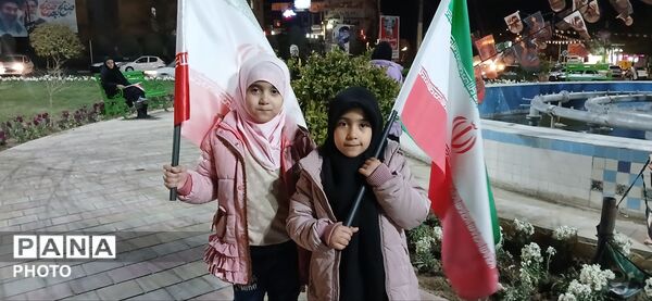 حضور همیشه در صحنه مردم ساوجبلاغ در روزهای جنگ 