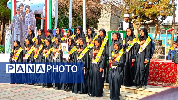 جشن ورود امام به میهن در کاشمر