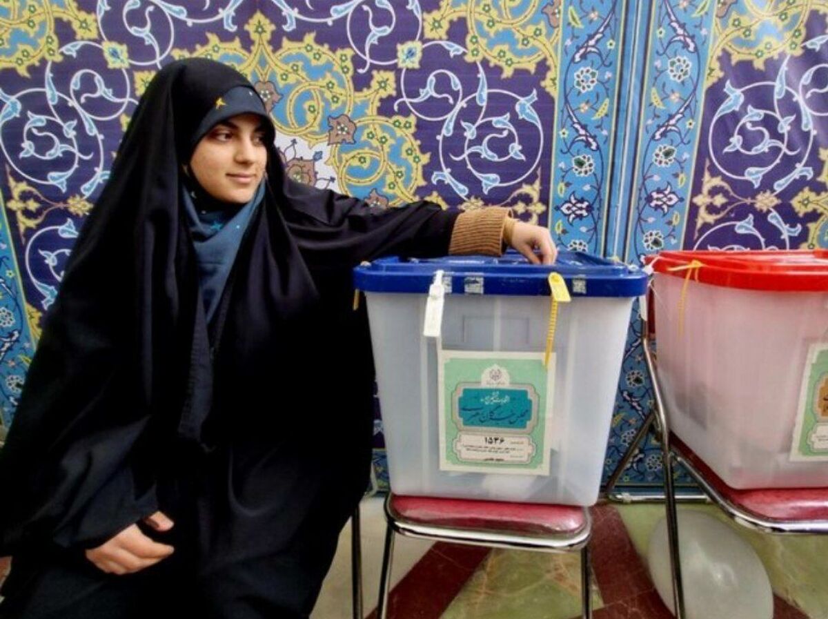رای‌اولی‌ها با تعیین سرنوشت کشور خود، جشن تکلیف سیاسی خود را  برپا می‌کنند