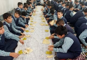 چهارشنبه های امام رضایی در مدرسه امام رضا شهرستان زارچ