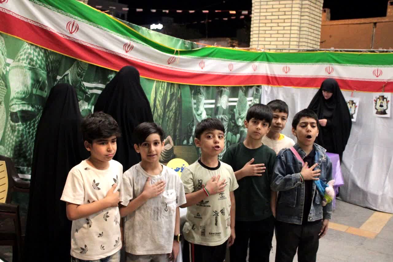 فعالیت غرفه‌های متنوع در موکب آستان مقدس چهل اختران قم