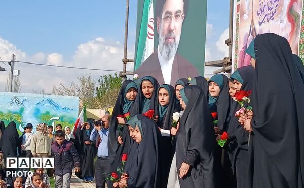 مراسم با شکوه میلاد امام رضا(ع)