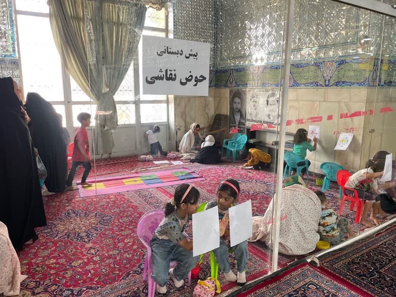 مهد آدینه، میزبان فرزندان خردسال شرکت‌کننده در نماز جمعه کاشمر شد
