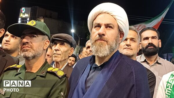 کوهدشت  یک صدا،اجتماع مردمی برای دفاع از وطن  وبیعت بارهبر جدید