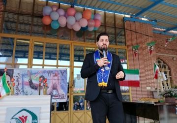 همایش یاوران انقلاب،گامی موثر برای تقویت هویت اسلامی است