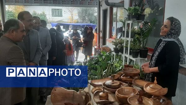 نمایشگاه صنایع دستی و مشاغل خانگی در میاندورود 