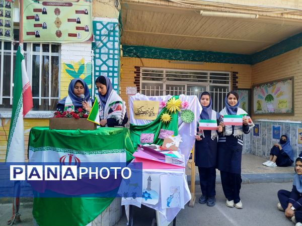 جشن ولادت حضرت زینب در دبیرستان دخترانه دانشور 2 