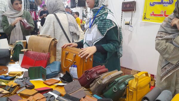 نمایشگاه عرضه مستقیم کالا- فروش پاییزه در مشهد