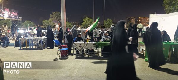 حضور پرشور شهروندان بندرعباسی در ساحل خلیج فارس