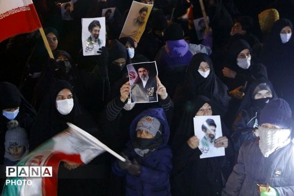 پذیرایی خادمان موکب شهدای فیروزکوه 