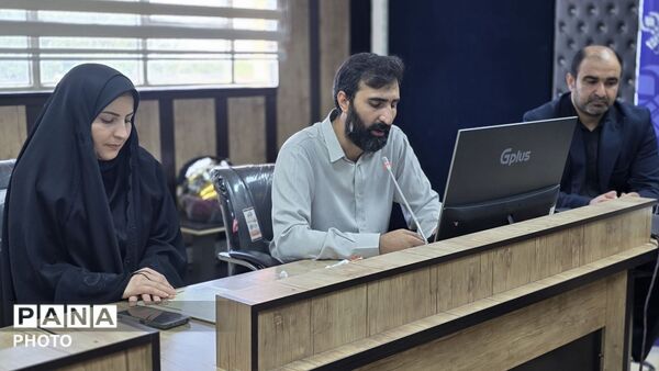 تقدیر از راویان بی‌وقفه حقیقت در ناحیه ۲ کرج