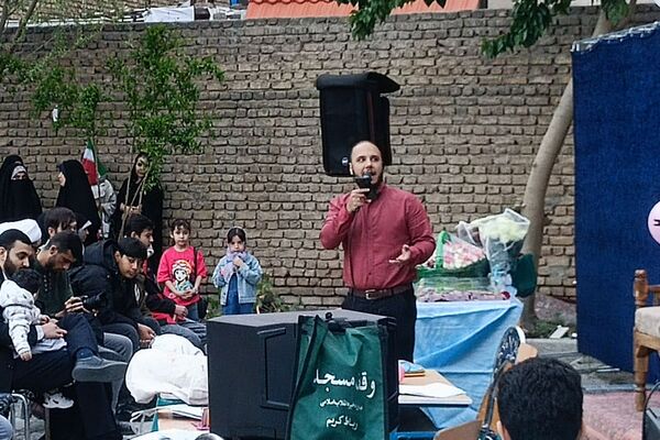 مراسمی به یاد شهدای میناب در رباط‌کریم