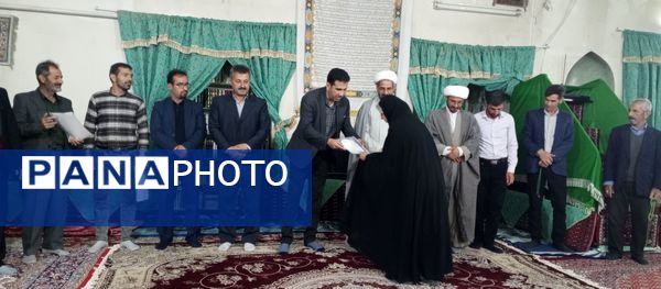 نشست مسئولان و هیات امنای مسجد صاحب الزمان (عج) روستای گزکوه 