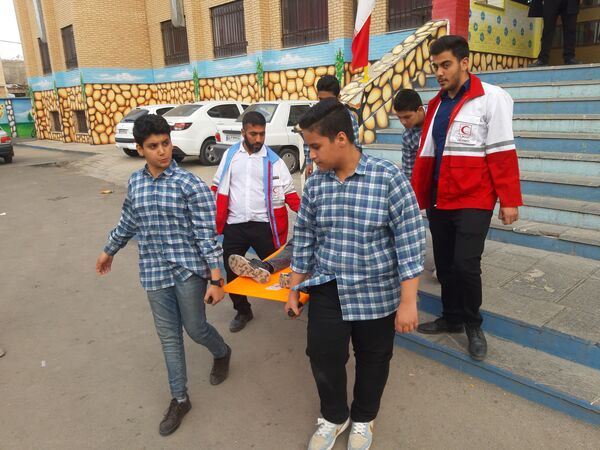 مانور زلزله و ایمنی در مدارس شهرستان ورامین 