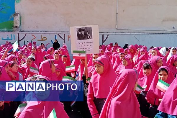 اعتراض و اندوه دانش‌آموزان رودهن از شهادت سیدحسن نصرالله