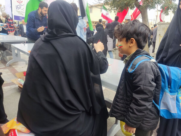 راهپیمایی 13 آبان در قم