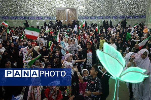 جشن ویژه دختران پلیس در حرم حضرت معصومه(س)