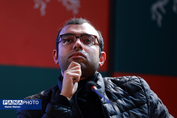 نشست نقد و بررسی پویانمایی «نگهبانان خورشید» در چهل و چهارمین جشنواره ملی فیلم فجر