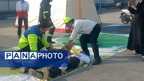 آژیر مانور زلزله در مدارس محمودآباد به صدا درآمد