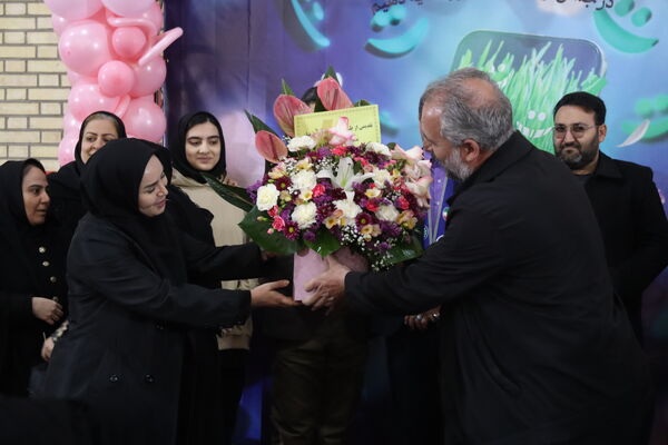 جشن نیکوکاری در مدرسه شهید حدادی تبریز