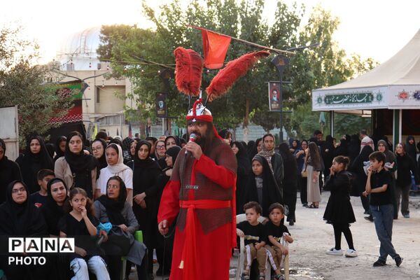 طنین تعزیه در صحن امام‌زاده عقیل (ع) اسلامشهر 