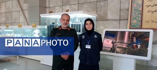 بازدید دانش‌آموزان زنجانی از سازمان هوا فضای سپاه 