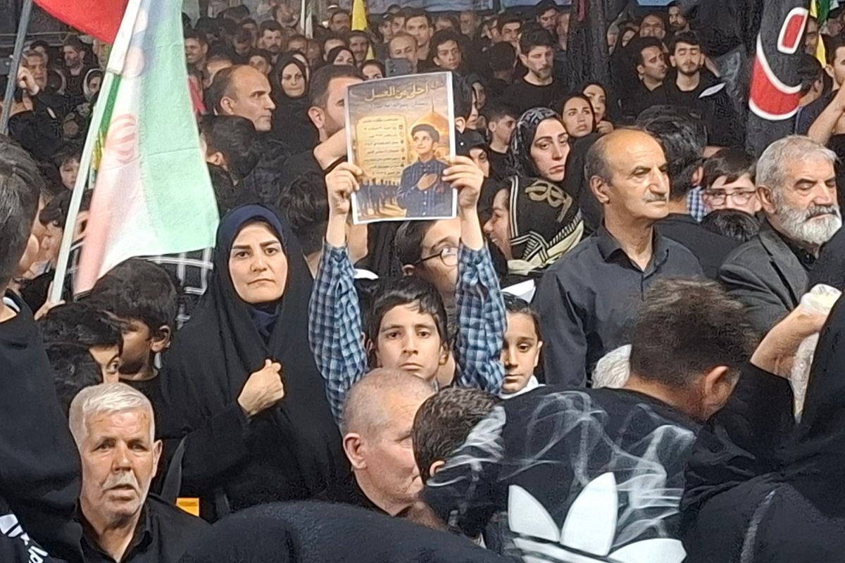  نجوای عشق در میدان قدس؛هم نوایی  دانش‌آموزان با «قاسم» 
