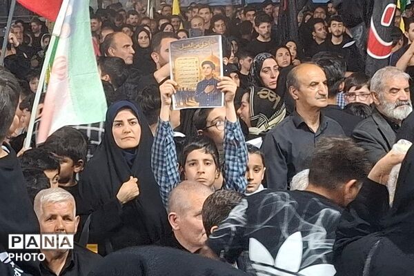  نجوای عشق در میدان قدس؛هم نوایی  دانش‌آموزان با «قاسم» 