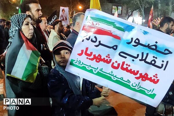 در شب پیروزی انقلاب اسلامی، شهریار در جوش‌ و خروش