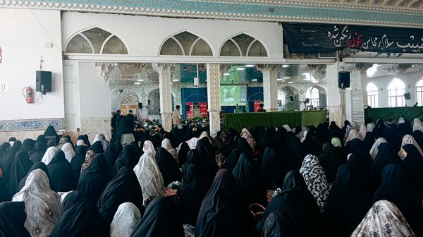 نماز عبادی سیاسی جمعه در شهرستان کاشمر